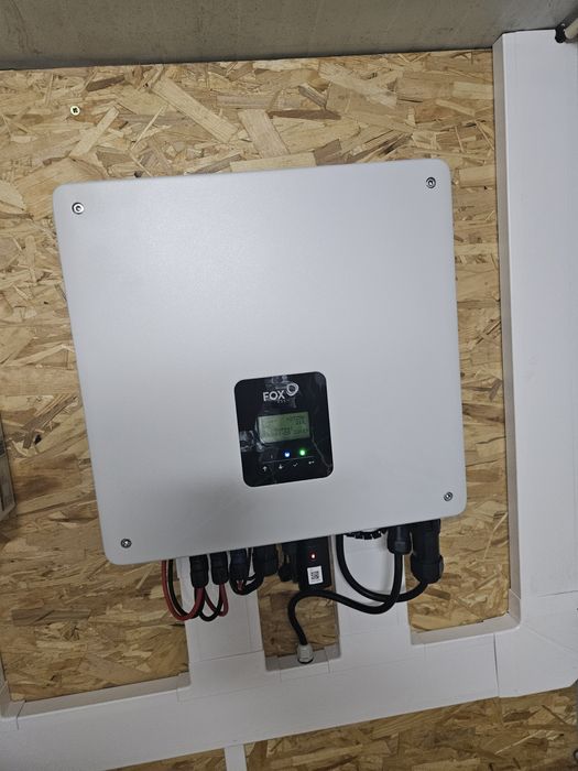 Inversor e bateria Foxess