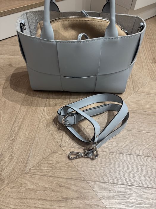 Сумка жіноча Gianni Notaro блакитна, шкіряна