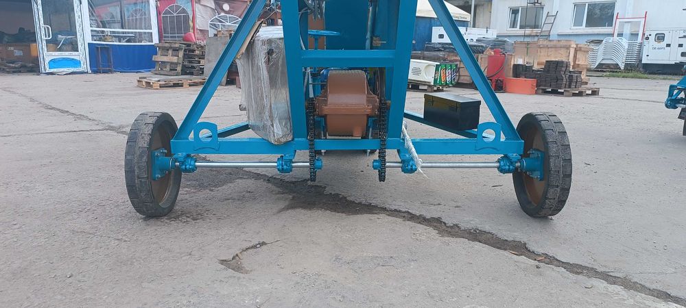 Зернометатель, зернонавантажувач, зернопогрузчик ЗМ-120У,зерномет