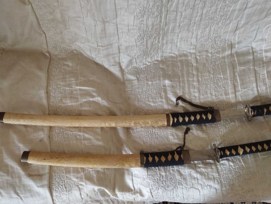 Espadas katana japonesas