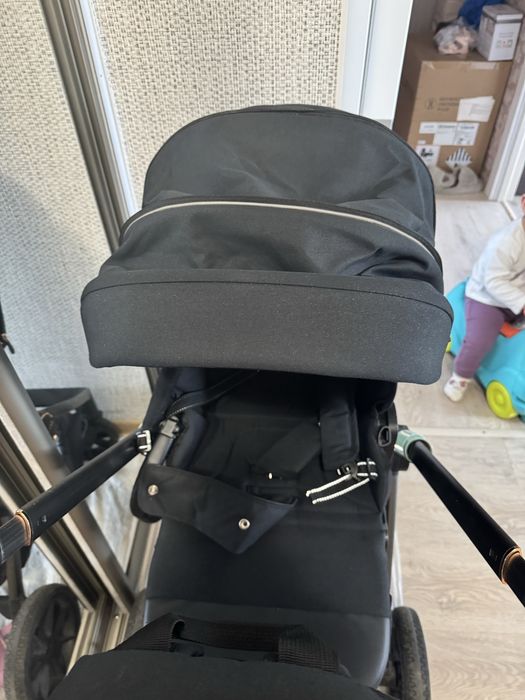 Візочок Carello Ultra 2023