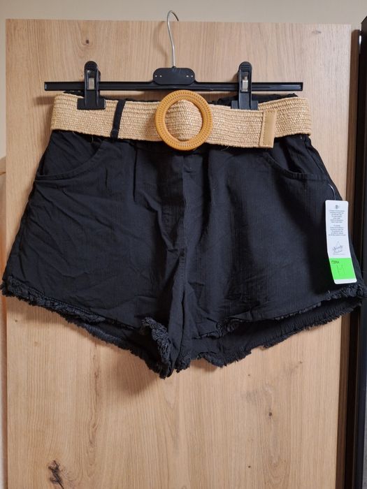 Czarne spodenki  gnieciuch