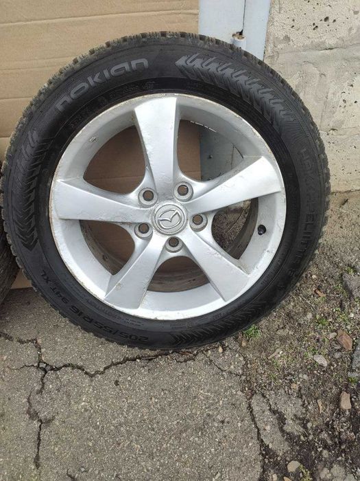 Комплект зимних колес R16 (Hakkapeliitta 8) на дисках Mazda 3, 5x114.3