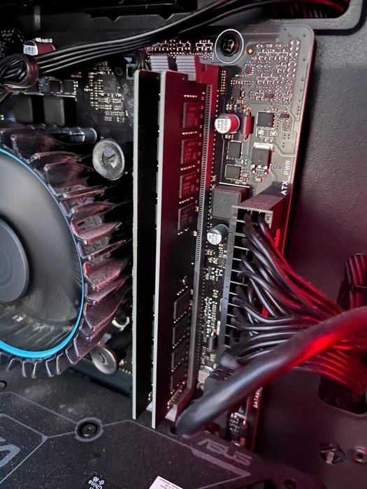 Memoria RAM 1 x 16GB DIMM DDR4 3200 CL22