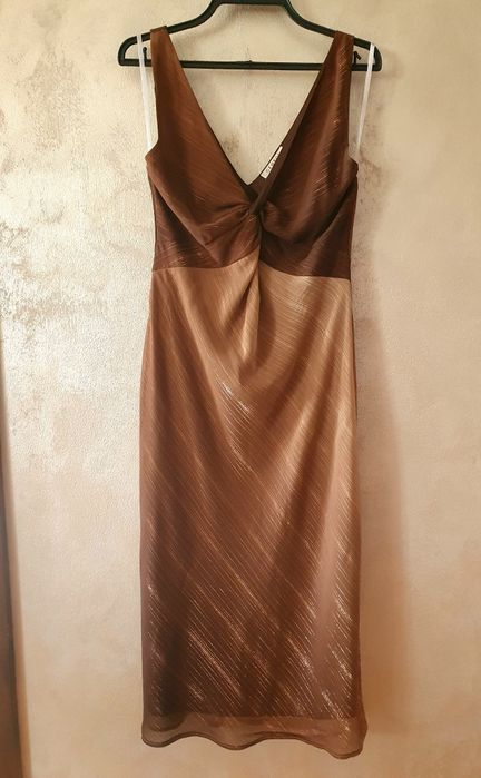 Piękna sukienka L z połyskiem George