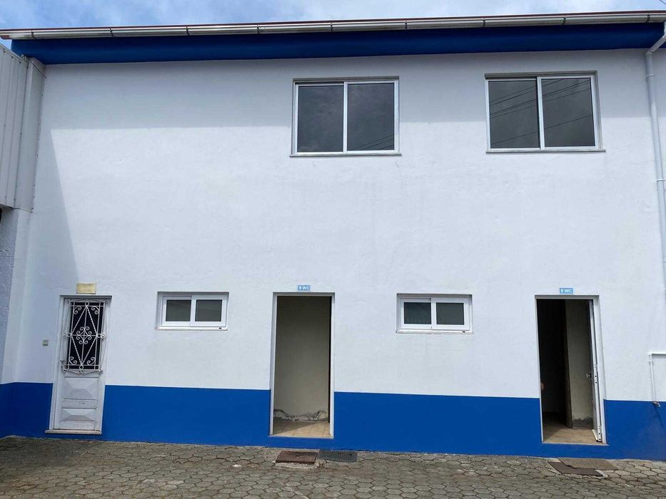 Armazém 400m2 para alugar