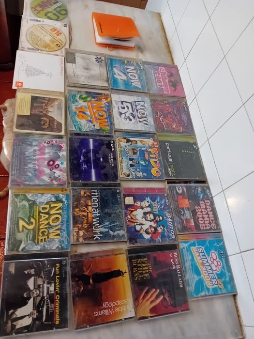 Conjunto de 22 Cd's Diversos Originais