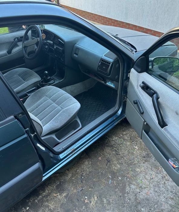 Автомобіль Volkswagen Passat