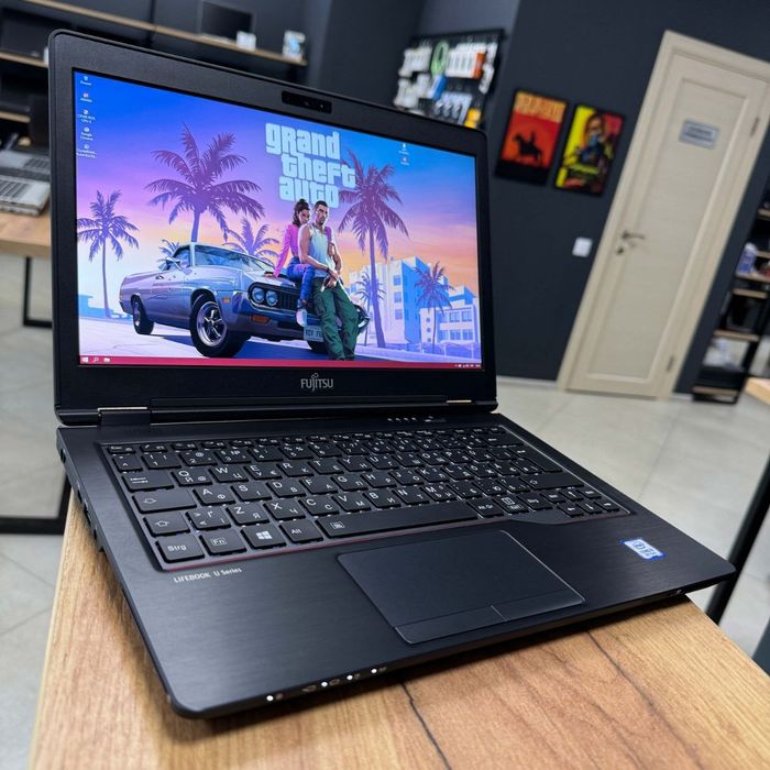 Ноутбук для роботи, навчання, перегляду фільмів FUJITSU  U729