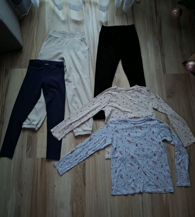 Spodnie + bluzki 140