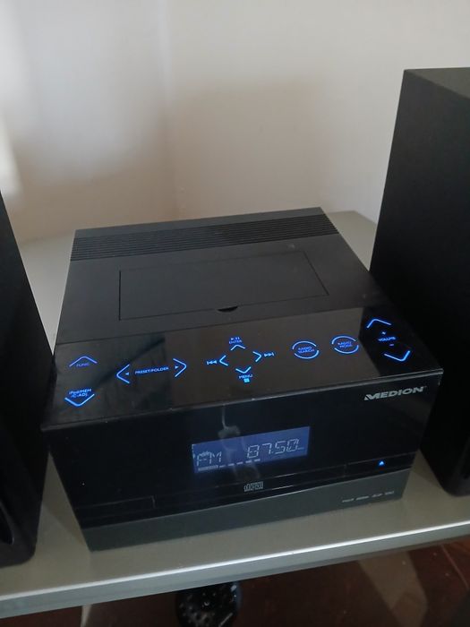 Mini wieza MEDION MD 82806.