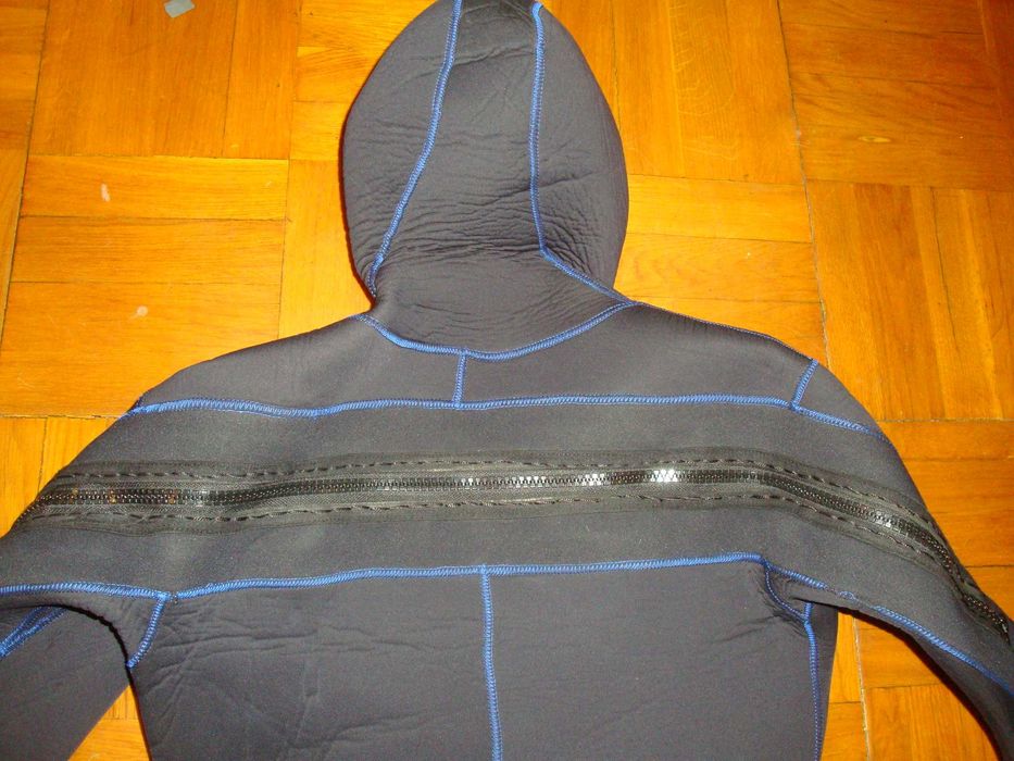 Полусухой гидрокостюм SEPADIVER размер 50 (M) , толщина 5 мм