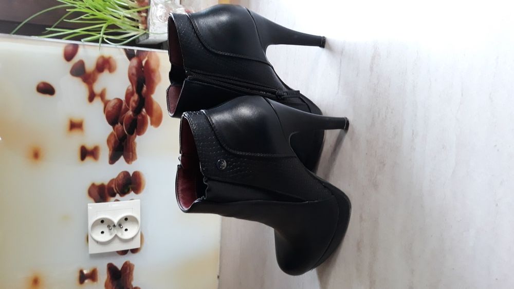 Buty botki 38
