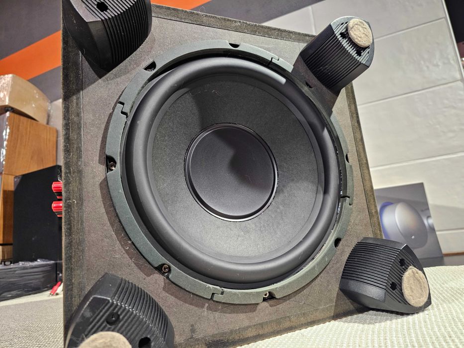 Сабвуфер Klipsch KSW-12 Powered Subwoofer
