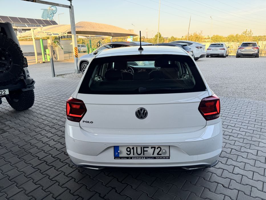 Volkswagen Polo 1.6 TDI R-Line – 2018 - 96 mil km Nacional