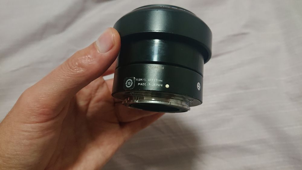 Об'єктив объектив Sigma 60mm f 2.8 Dn e mount sony e nex