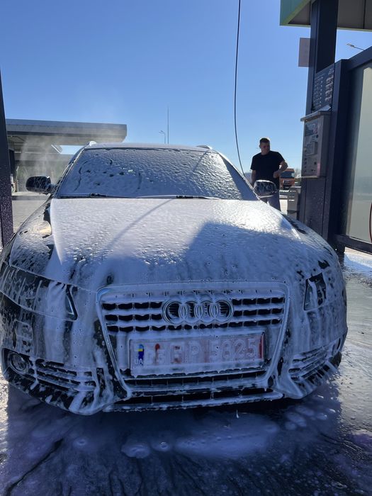 Продам ауді а4 б8