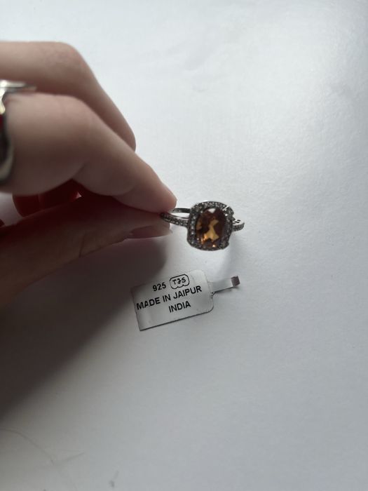 Срібний комплект прикрас 925 проби з камінням кольору цитрин