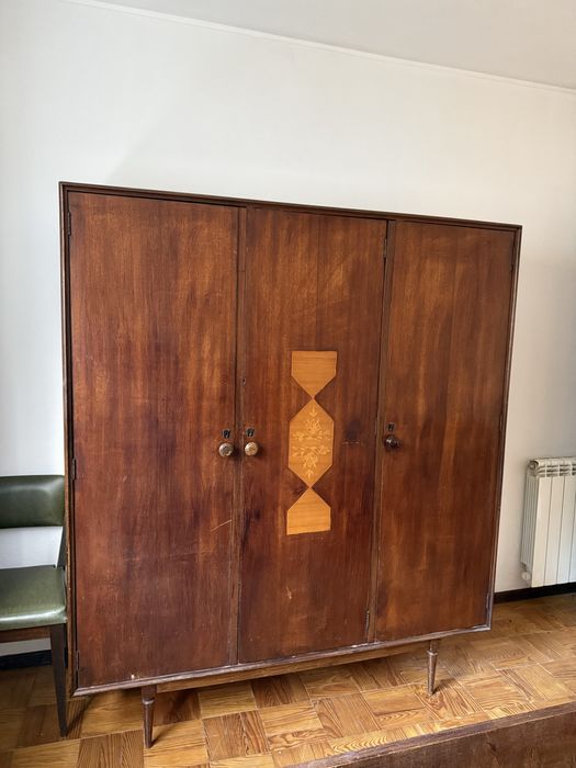 Roupeiro de 3 portas