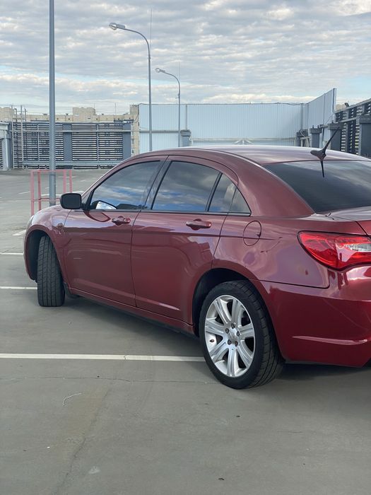 Chrysler 200 2013г.в.