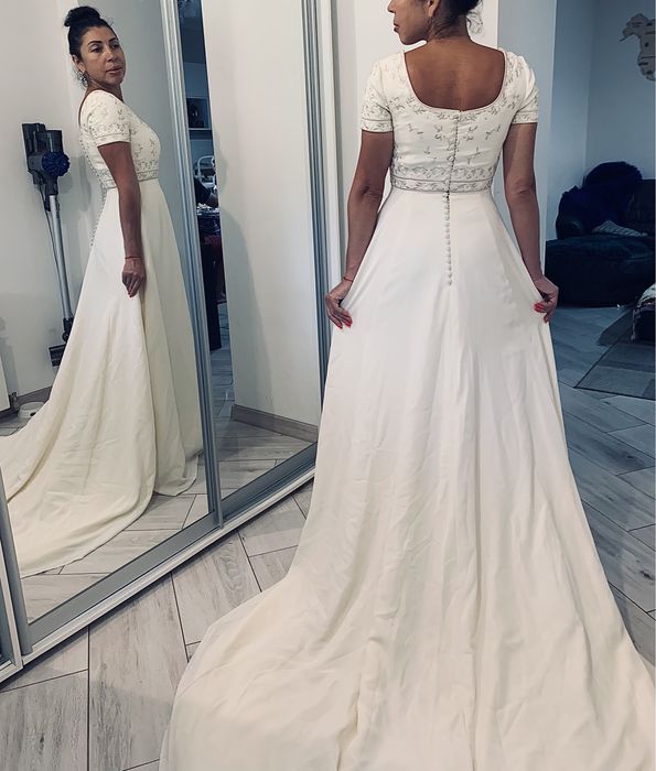 Испанское дизайнерское платье Pronovias