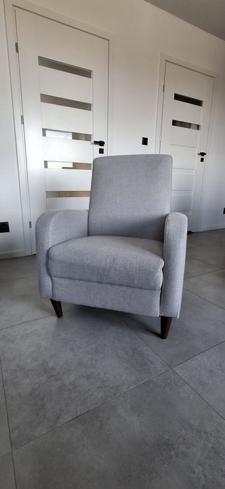 Fotel szary tkanina Gedved Jysk Zadbany