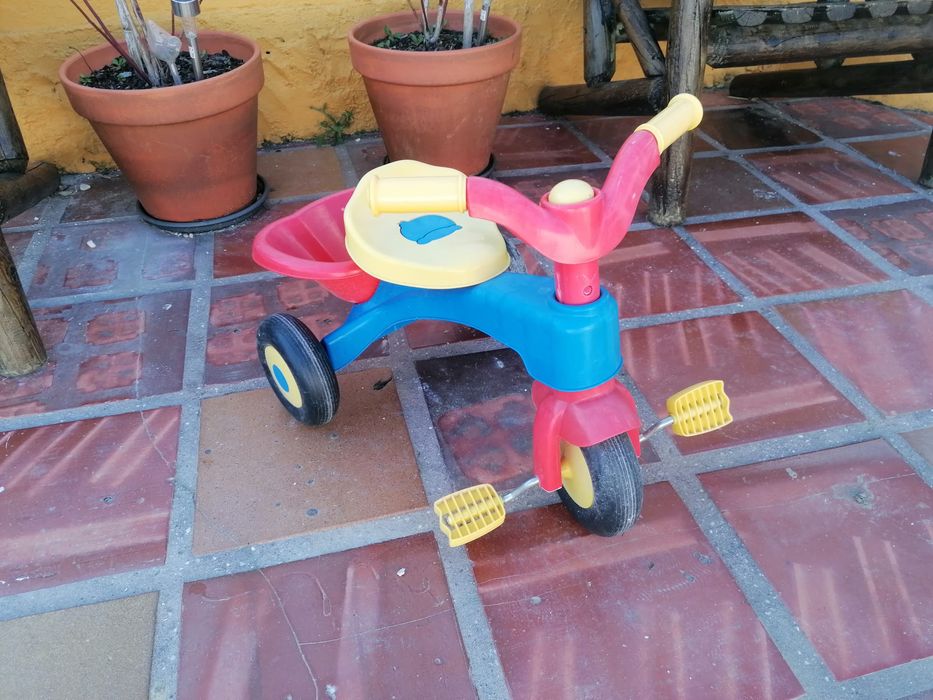 Bicicleta e triciclos