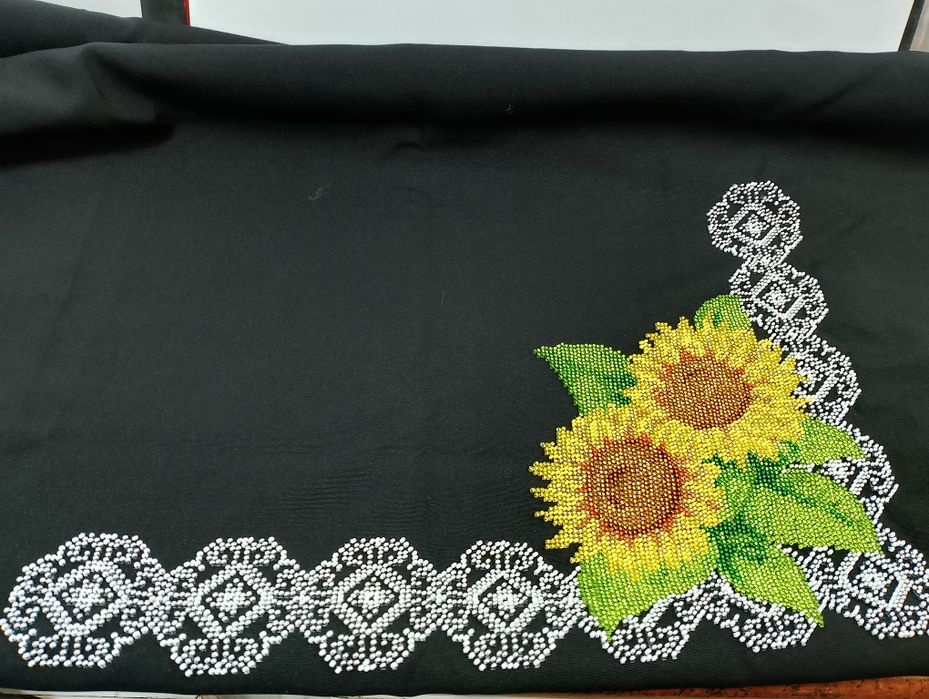 Плаття вишивка бісером