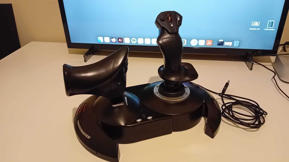 Joystick - Thrustmaster T-Flight Hotas X V264730023779201122