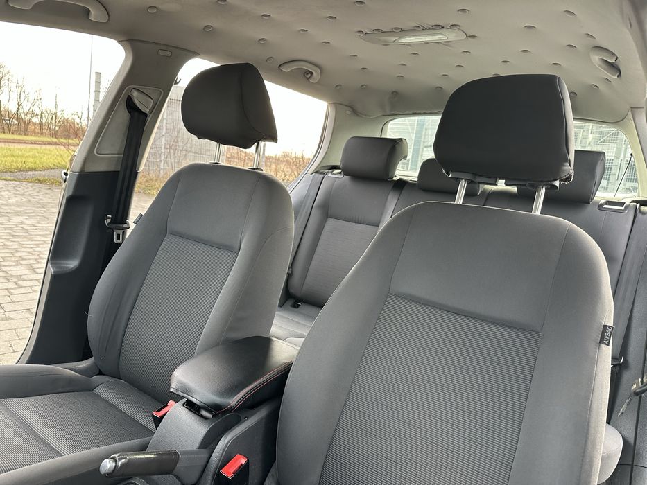 VW Golf V 1.6 MPI газ/бензин