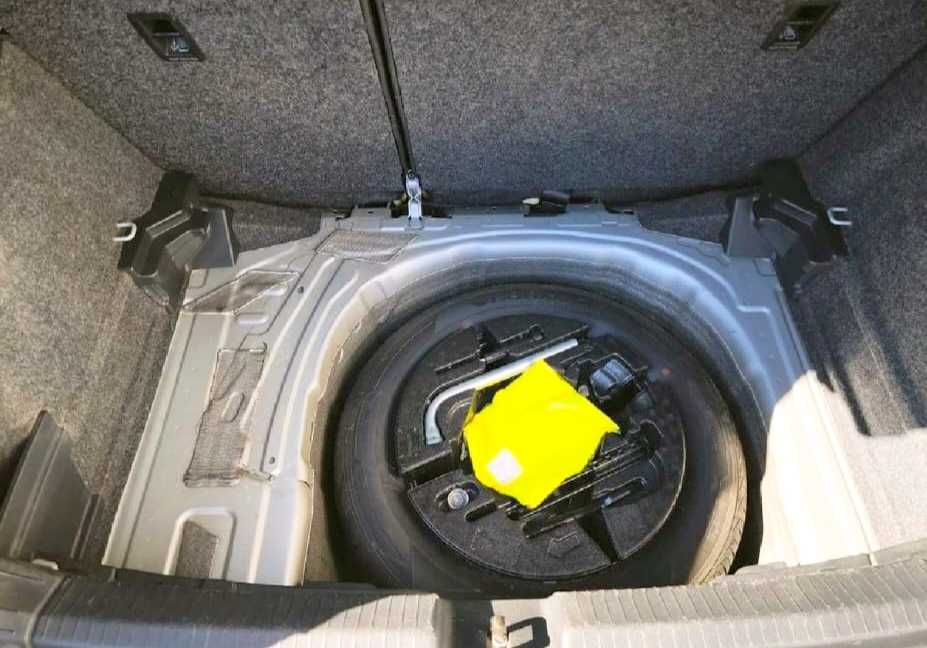 Volkswagen Polo TSI 100cv Como Novo Muito Estimado