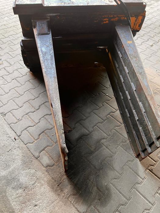 Chwytak do beli/makulatury