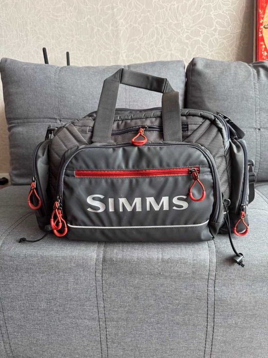 Продам легендарную cумку для рыбалки Simms Freestone Tackle Bag 35L