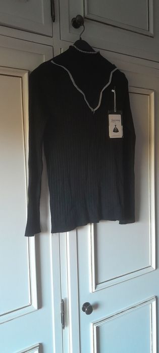 Camisola canelada gola chegada nova m.
