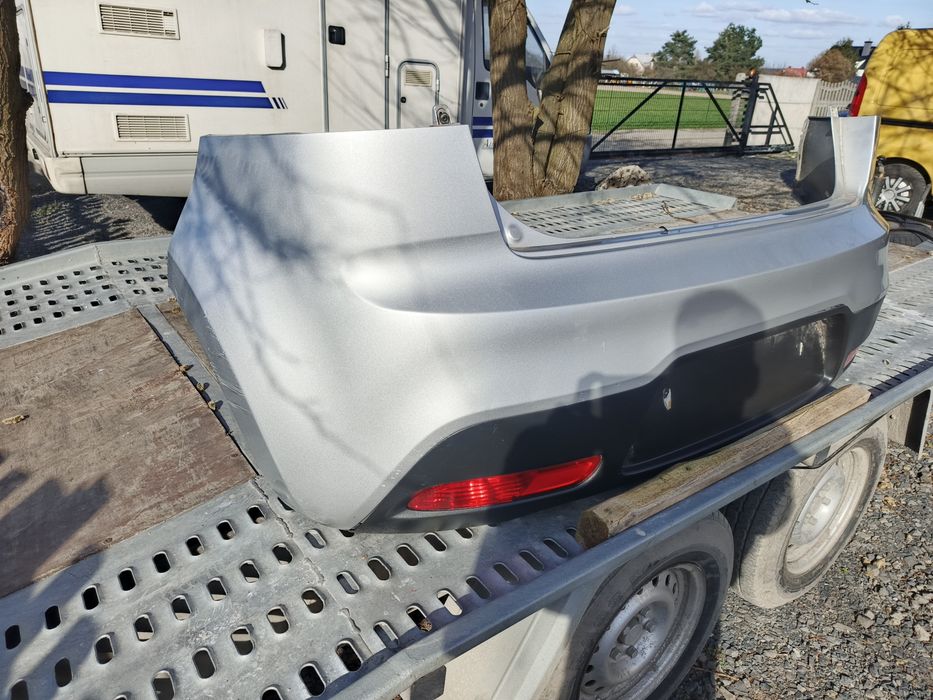 Kia Rio III zderzak tył 3D srebrny