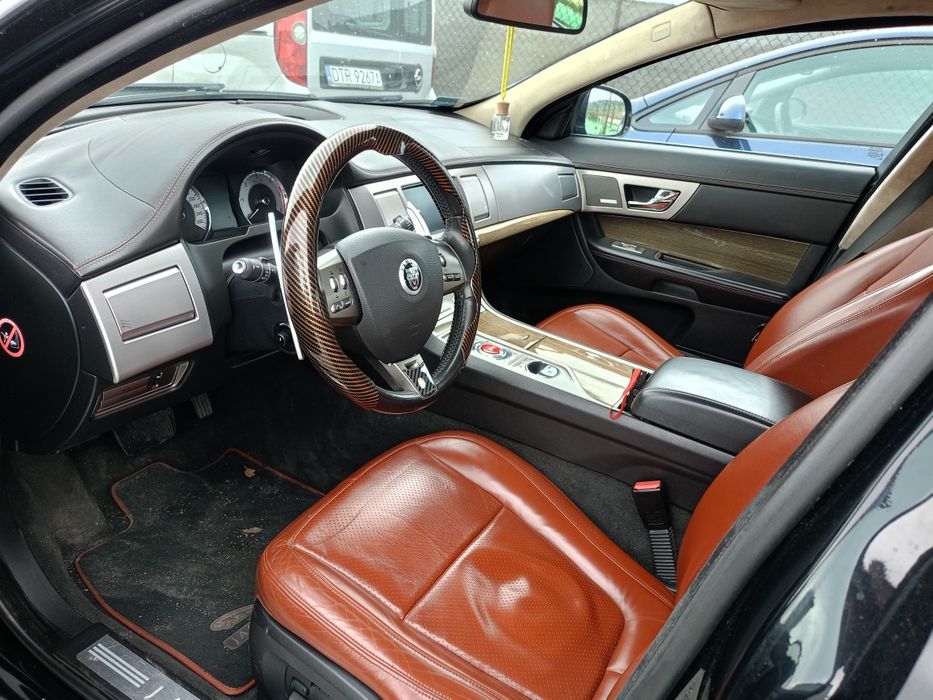 Jaguar XF 3.0 d 2011 r