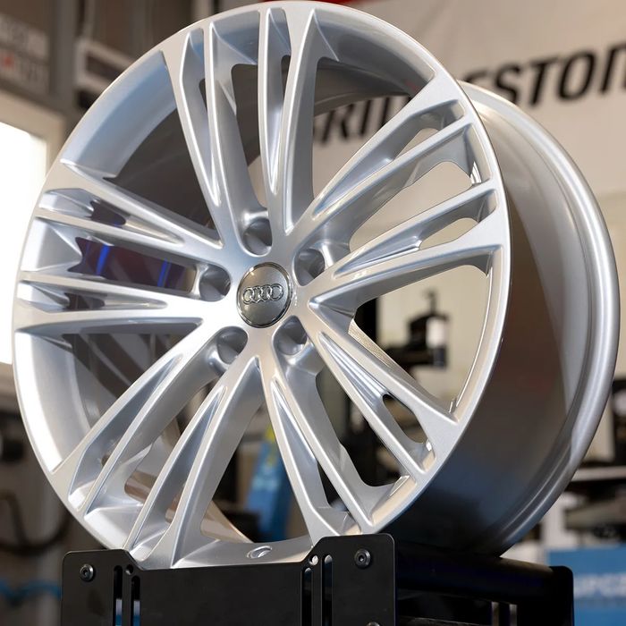 NOWE ORYGINALNE Felgi aluminiowe Audi 20" A4 A5 A6 A8 Q4 Q5 Q7 Q8 TT