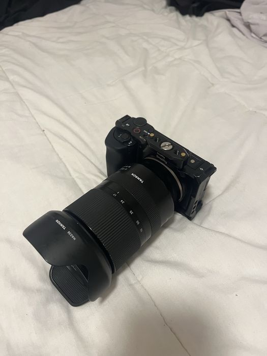 Sony zv e10 + lente 17-70 tamron