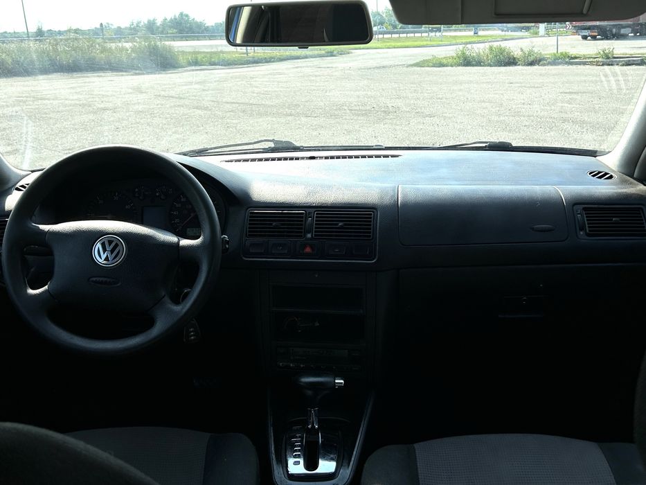 Volkswagen Golf 4 1.9 TDI AHF 2000 року на автоматі