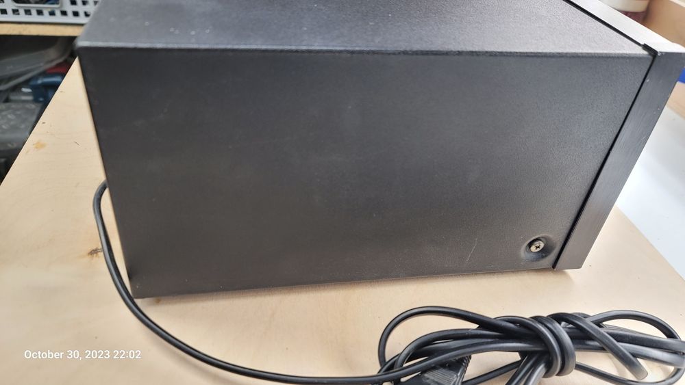 Hitachi stereo tape deck d-720