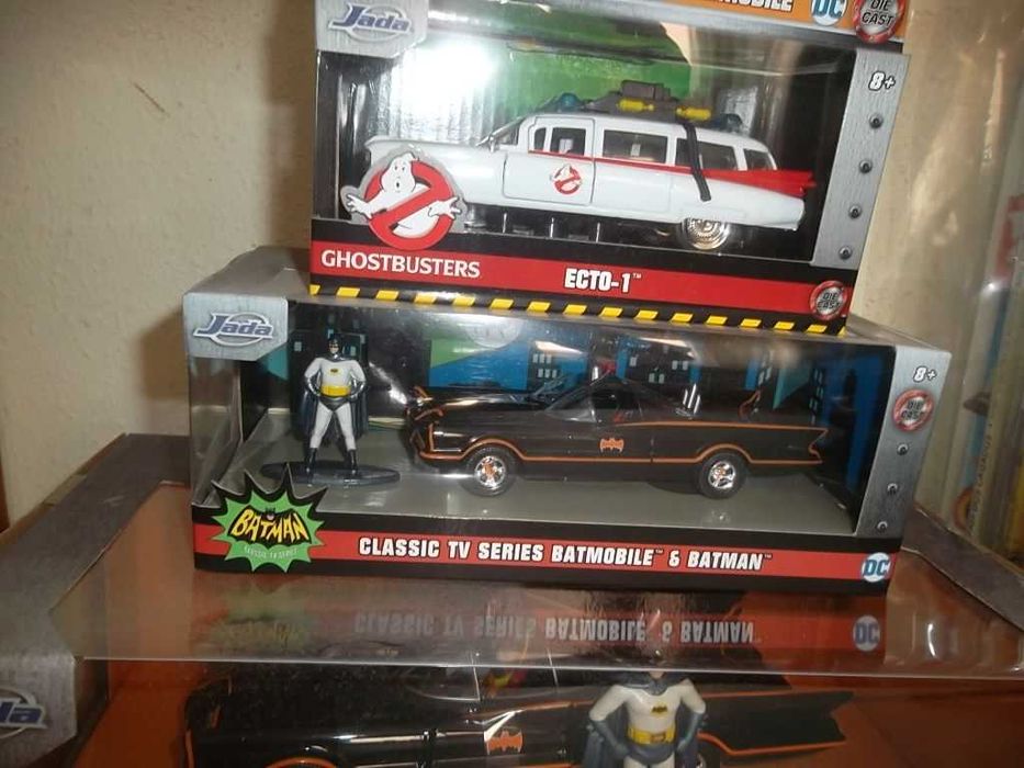 Carros do BATMAN , e dos Caça Fantasmas NOVOS nas caixas originais.