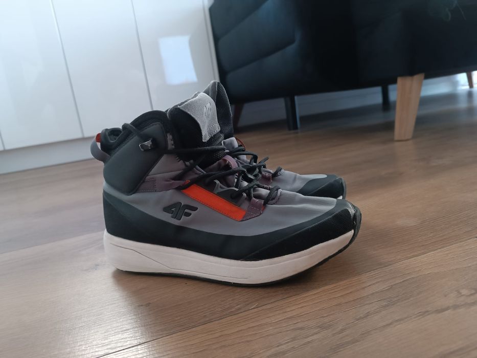 Sprzedam buty jesienno-zimowe rozm. 36 4f