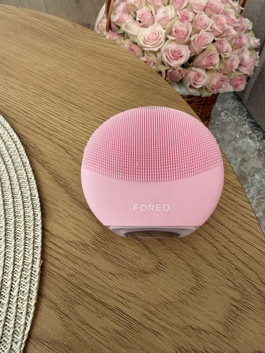 Оригінал Foreo Luna 4 mini очищуючий пристрій