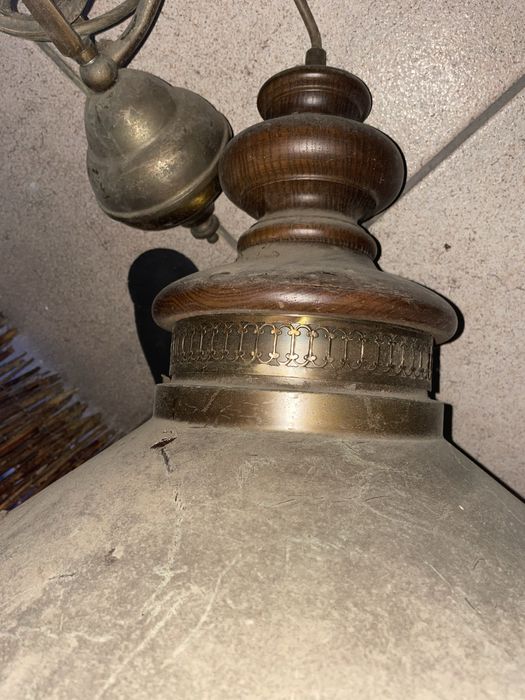 Antyczna lampa mosiężna