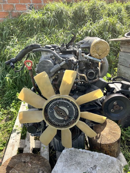 Мотор 2,7 на спринтер   Без навісного