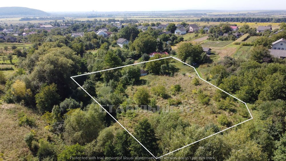 Продаж ділянка 28 сотих. Сілець. Світло. Газ. Вода. Асфальт. Будинки