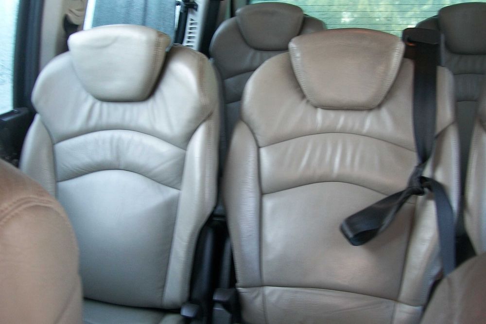 Fotele skórzane kapitańskie elektryczne obrotowe + tylne + boczki