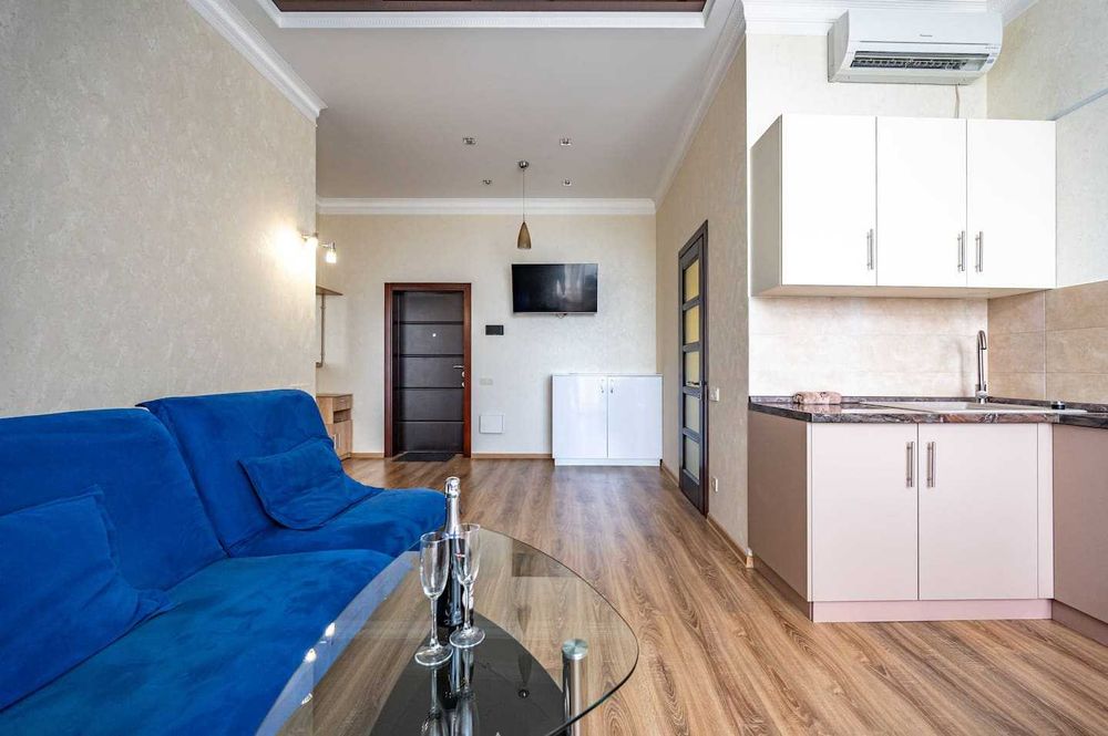 Аренда квартиры посуточно/долгосрочно в Аркадии джакузи/ террасой/1013