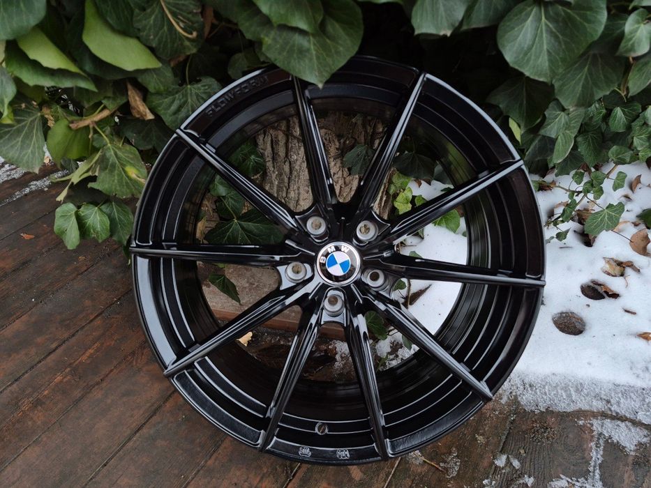 Диски Flow Forming  на BMW R19 5x120 Різноширокі F30 F10 F01