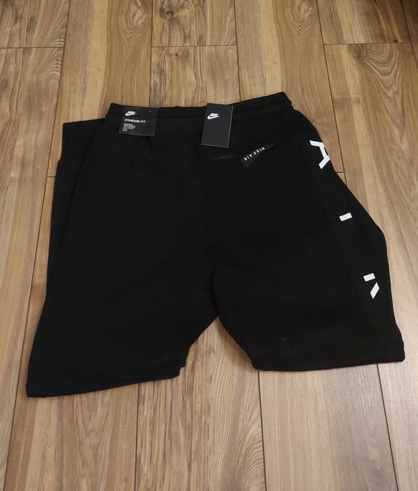 Dres męski Nike oryginalny z metkami rozmiar M